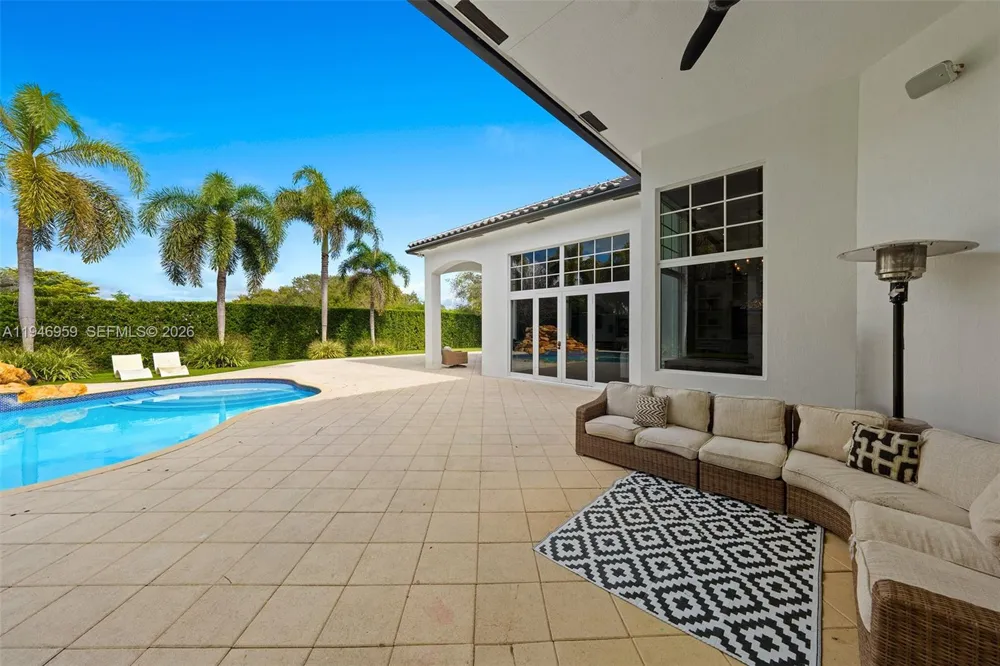 12401 Stonebrook Cir Davie, FL 33330