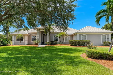 290 Utopia Circle