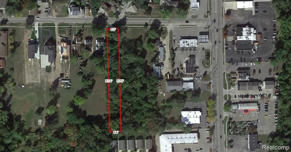 2041 S Long Lake Road Fenton City, MI 48430