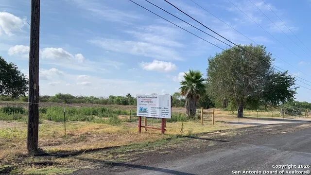 11696 S State Highway 16 San Antonio, TX 78224