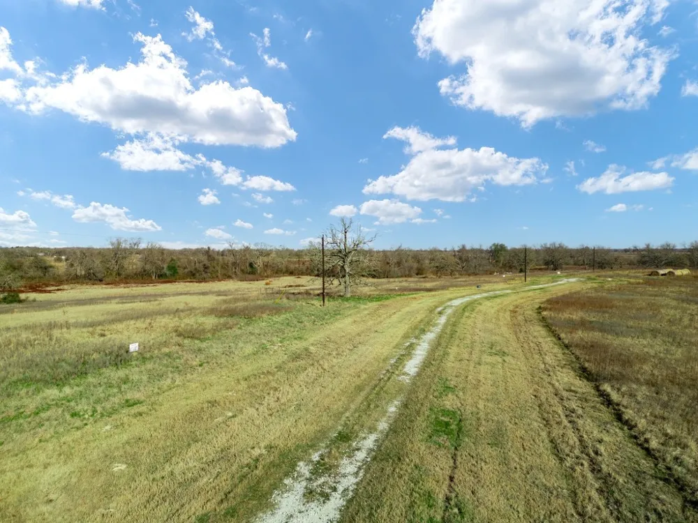 19 County Road 721 Groesbeck, TX 76653