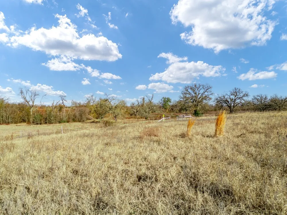 19 County Road 721 Groesbeck, TX 76653