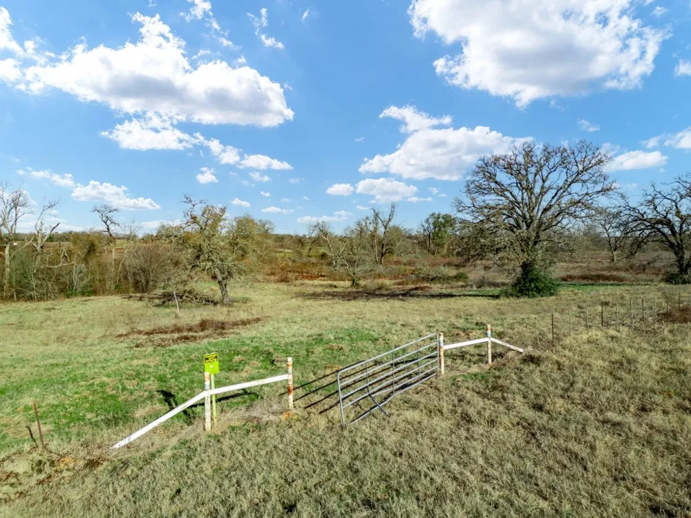 19 County Road 721 Groesbeck, TX 76653