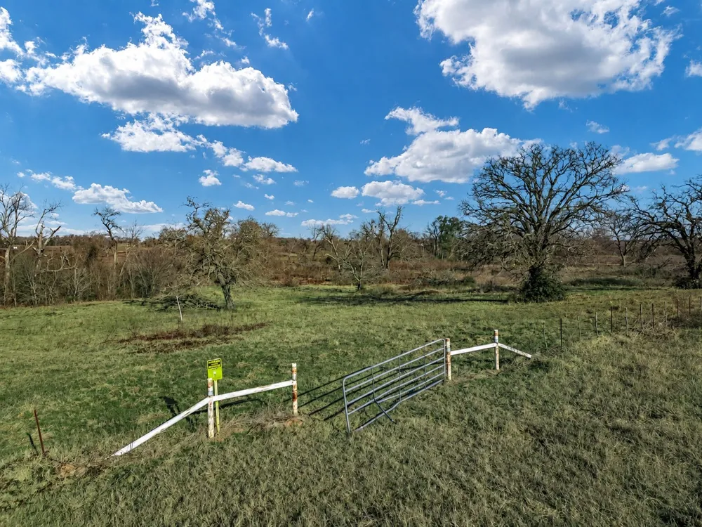 19 County Road 721 Groesbeck, TX 76653