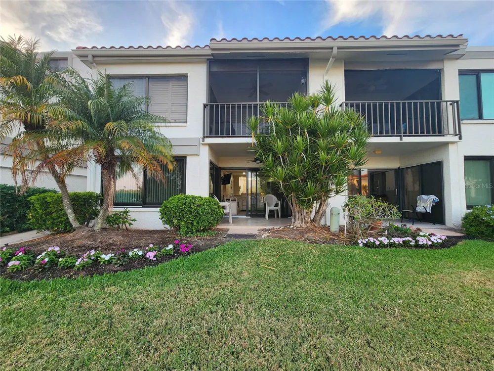 6361 BAHIA DEL MAR BOULEVARD #104 St Petersburg, FL 33715