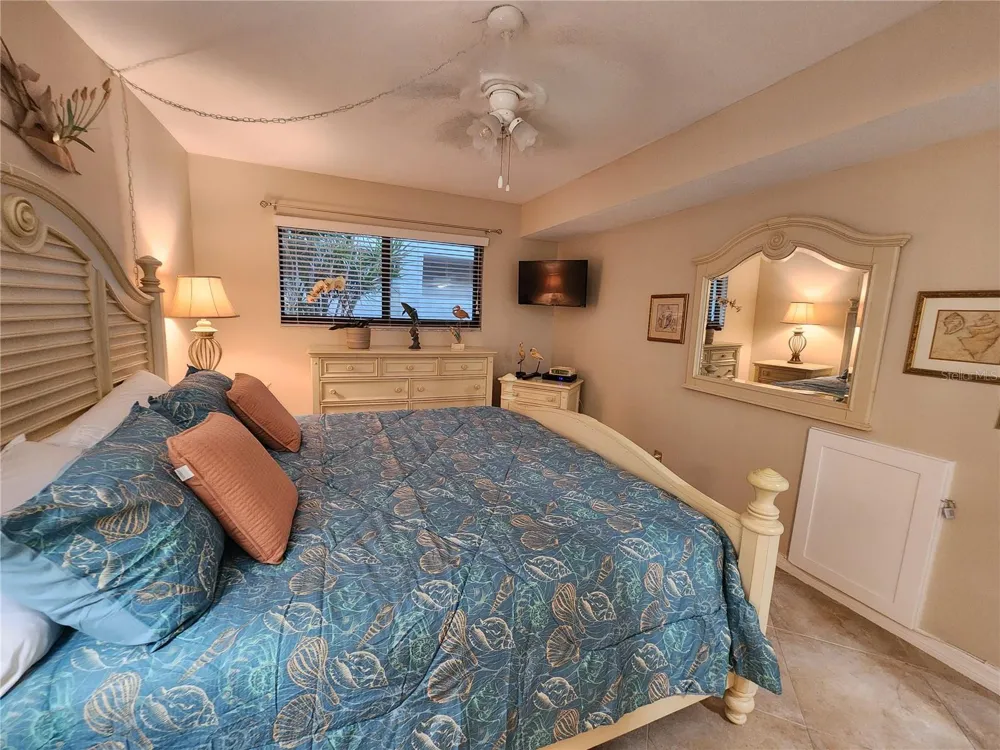 6361 BAHIA DEL MAR BOULEVARD #104 St Petersburg, FL 33715