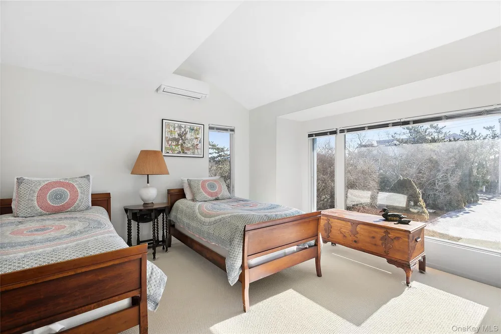 32 Dune Westhampton Beach, NY 11978