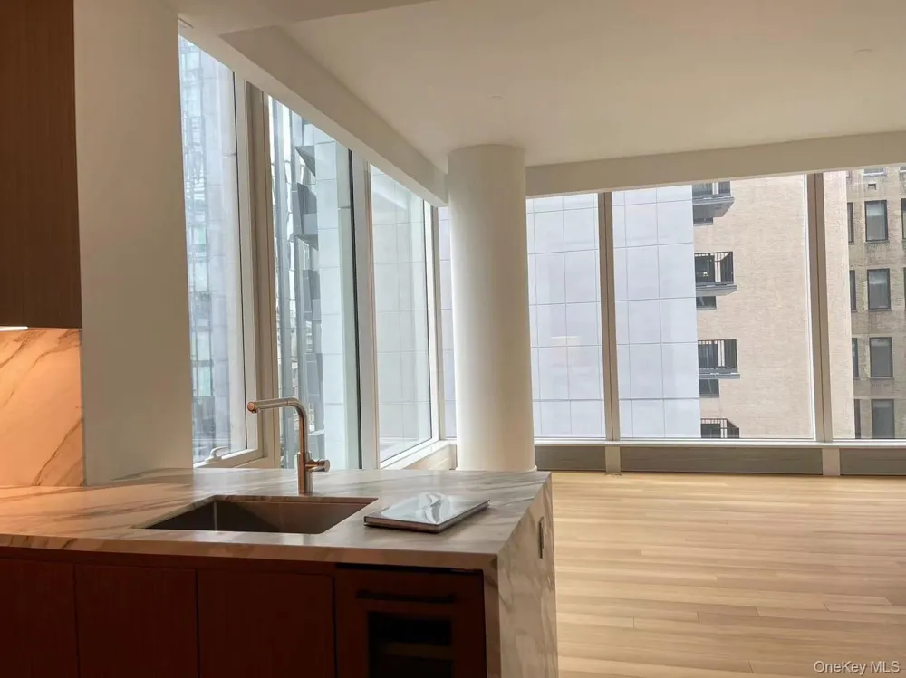 15 E 30th Street #17E New York (Manhattan), NY 10016