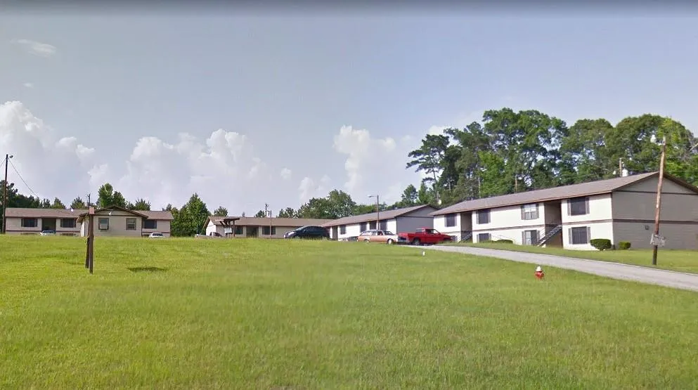 668 W Martin Luther King Boulevard Jasper, TX 75951
