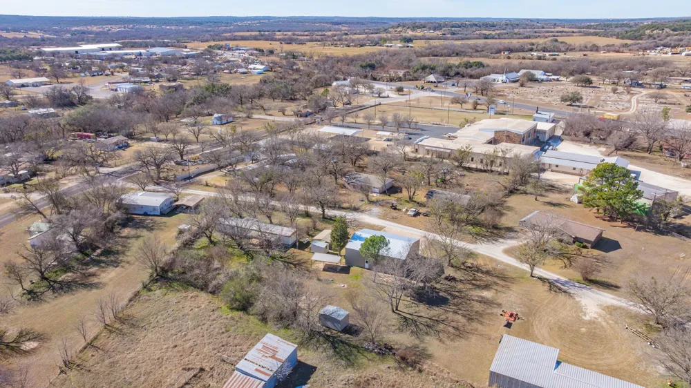 483 Private Road 729 Bluff Dale, TX 76433