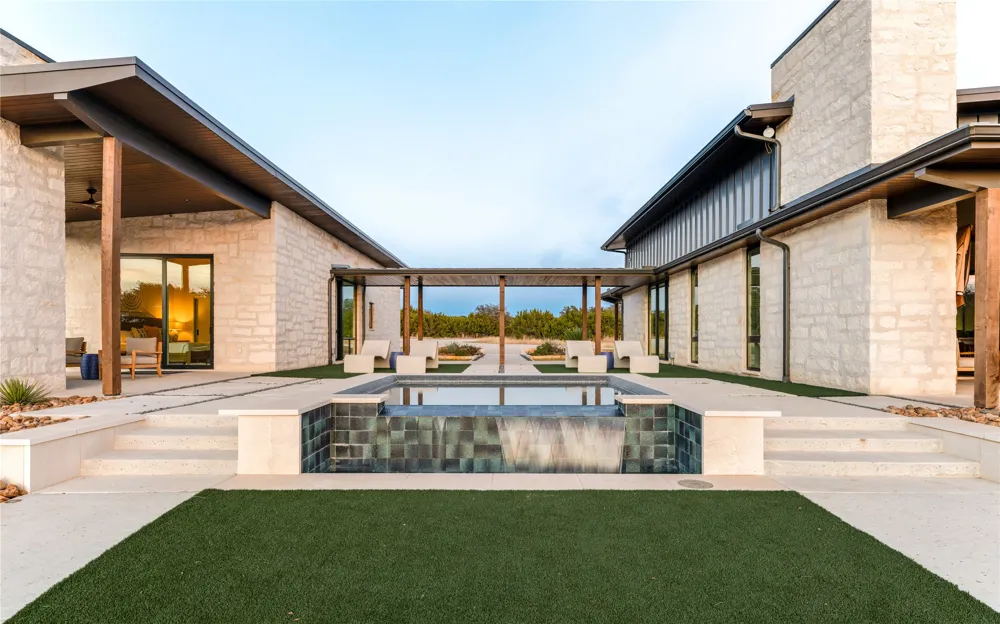 5579 County Road 2013 Glen Rose, TX 76690