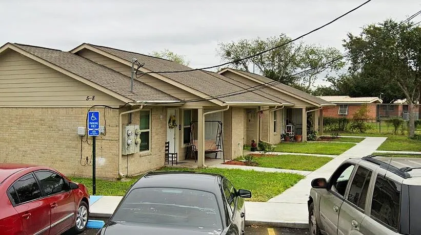 500 W Freeman Street Mathis, TX 78368