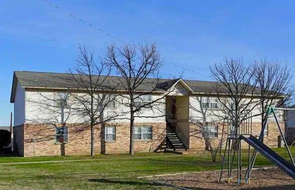401 Shady Shores Rd Lake Dallas, TX 75065