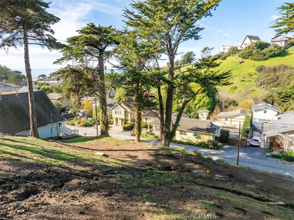 3064 Gilbert Cayucos, CA 93430