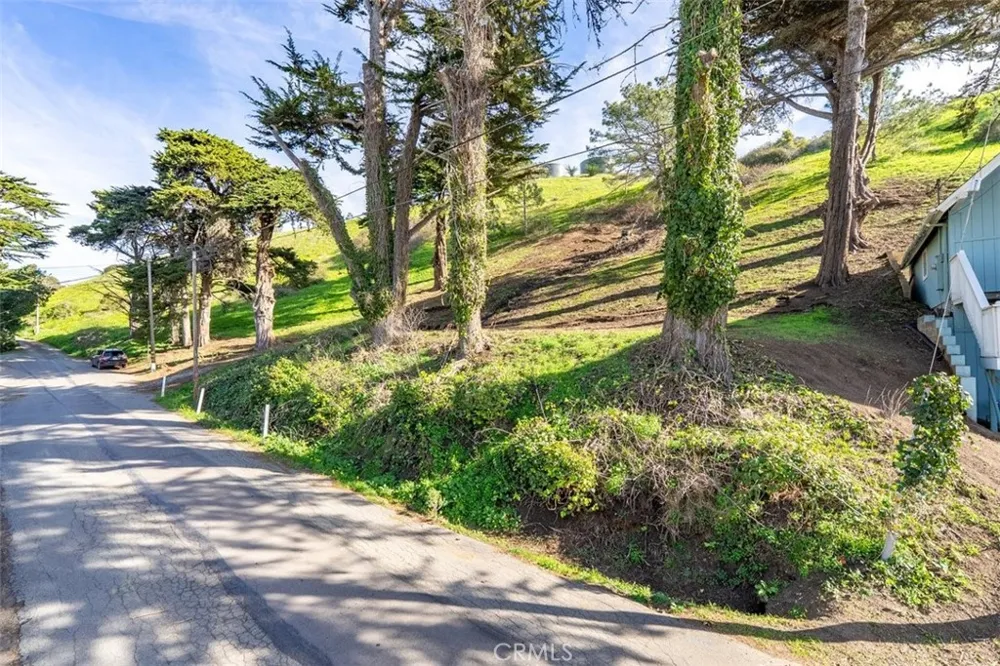 3064 Gilbert Cayucos, CA 93430