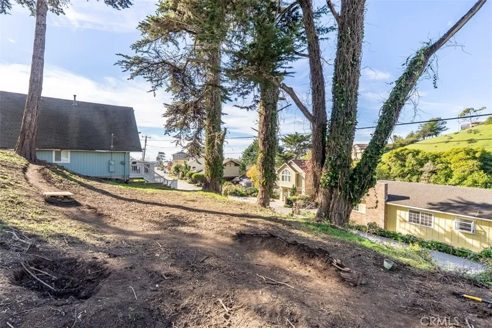 3064 Gilbert Cayucos, CA 93430
