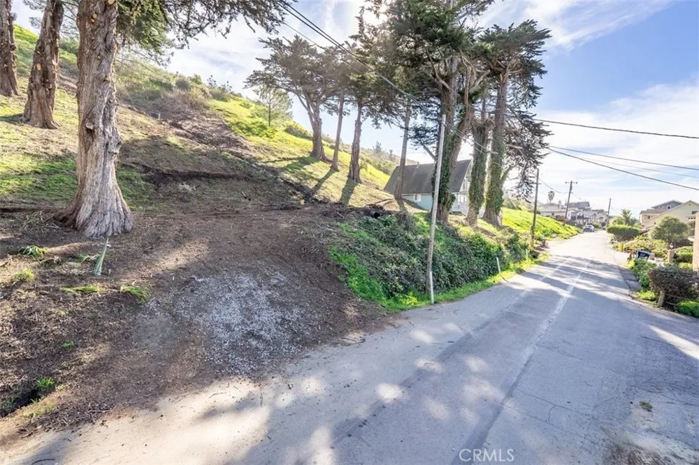 3064 Gilbert Cayucos, CA 93430