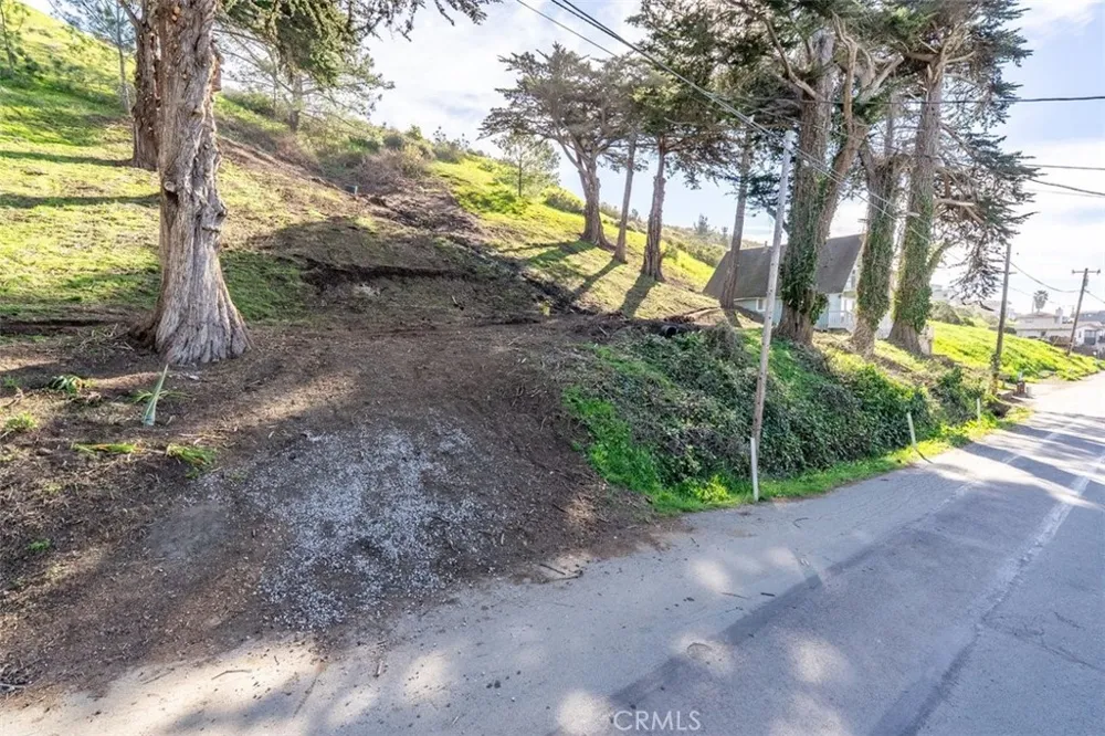 3064 Gilbert Cayucos, CA 93430
