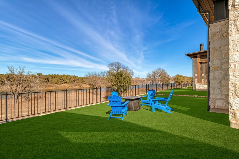 500 Ryan Joe Circle Iredell, TX 76649