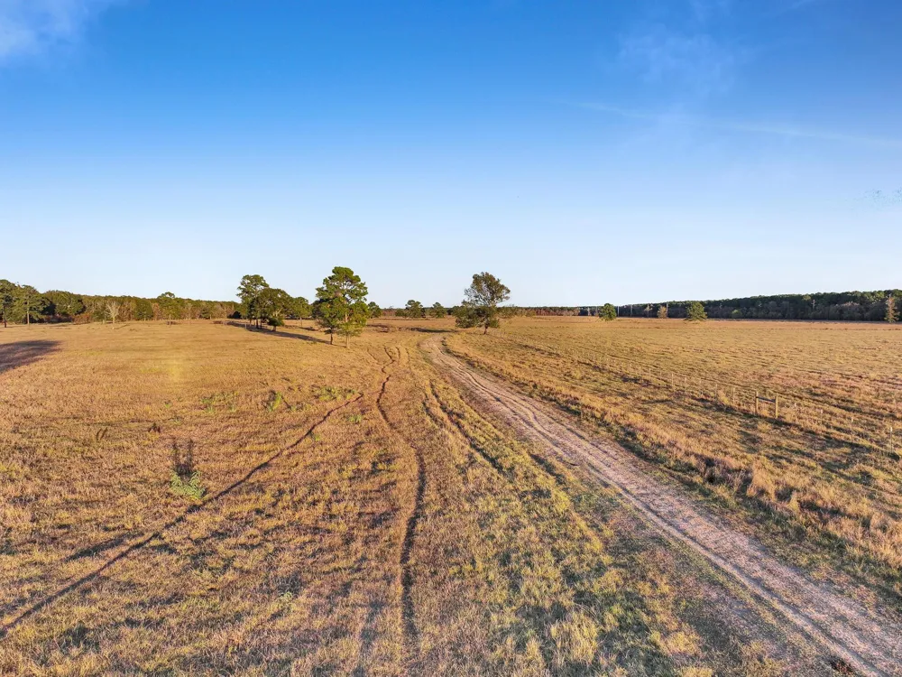 County Road 2058 Hull, TX 77564