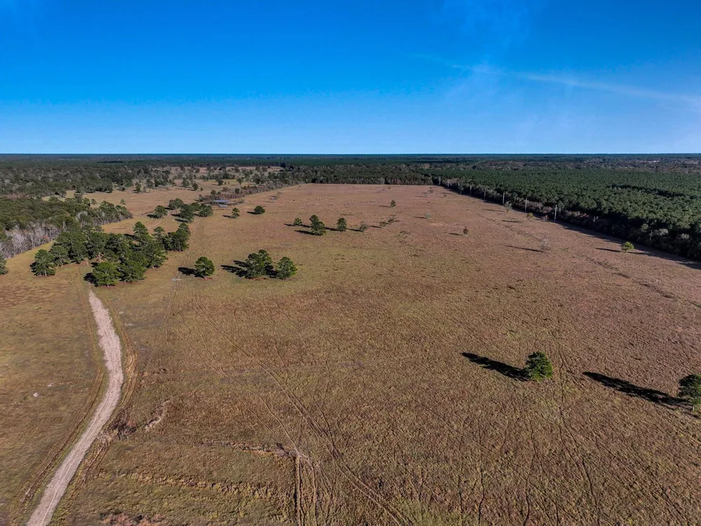 County Road 2058 Hull, TX 77564