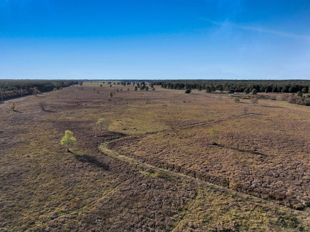 County Road 2058 Hull, TX 77564
