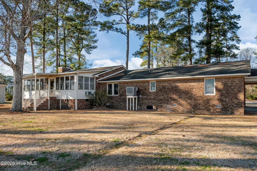 651 Smith Shore Road Belhaven, NC 27810