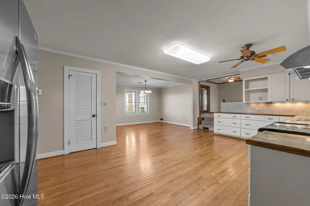 651 Smith Shore Road Belhaven, NC 27810