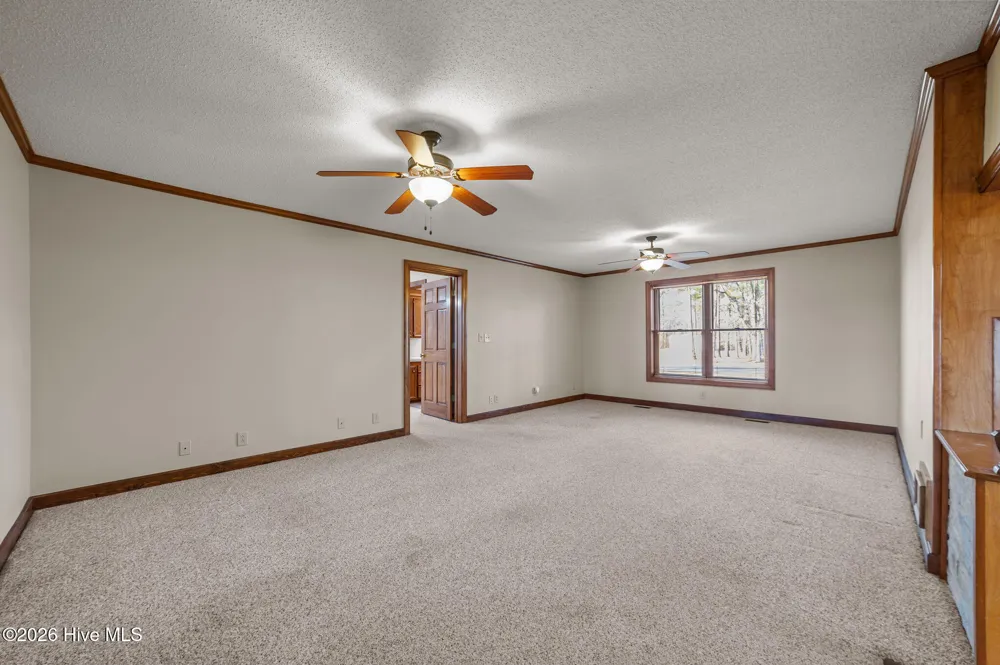 651 Smith Shore Road Belhaven, NC 27810
