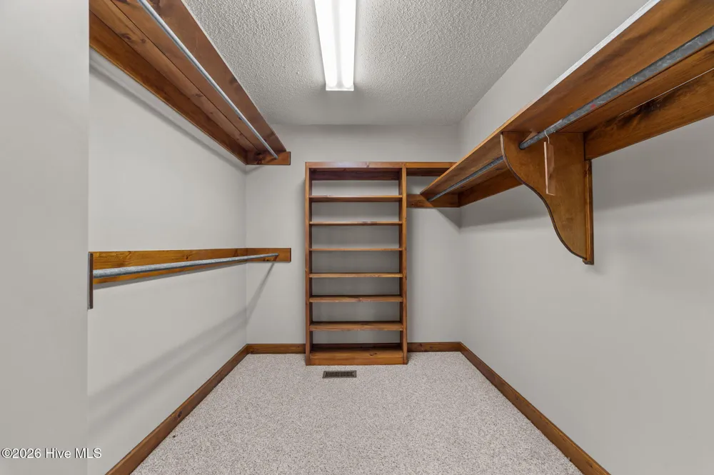 651 Smith Shore Road Belhaven, NC 27810