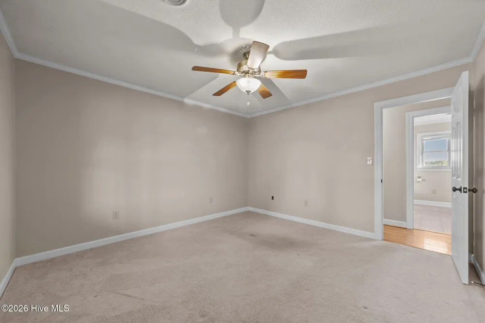 651 Smith Shore Road Belhaven, NC 27810