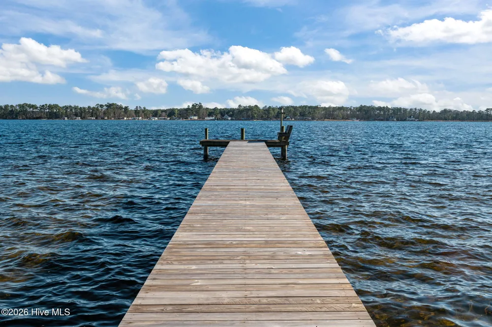 651 Smith Shore Road Belhaven, NC 27810