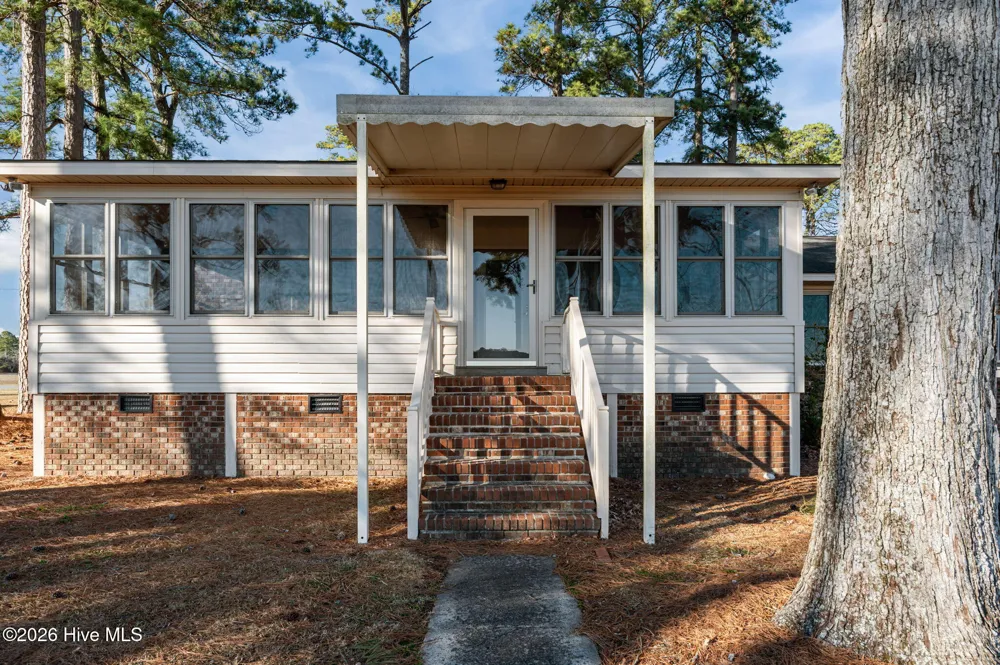 651 Smith Shore Road Belhaven, NC 27810
