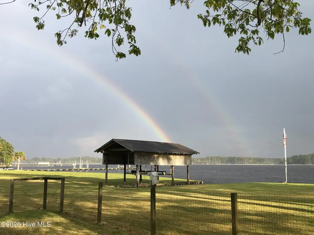 651 Smith Shore Road Belhaven, NC 27810