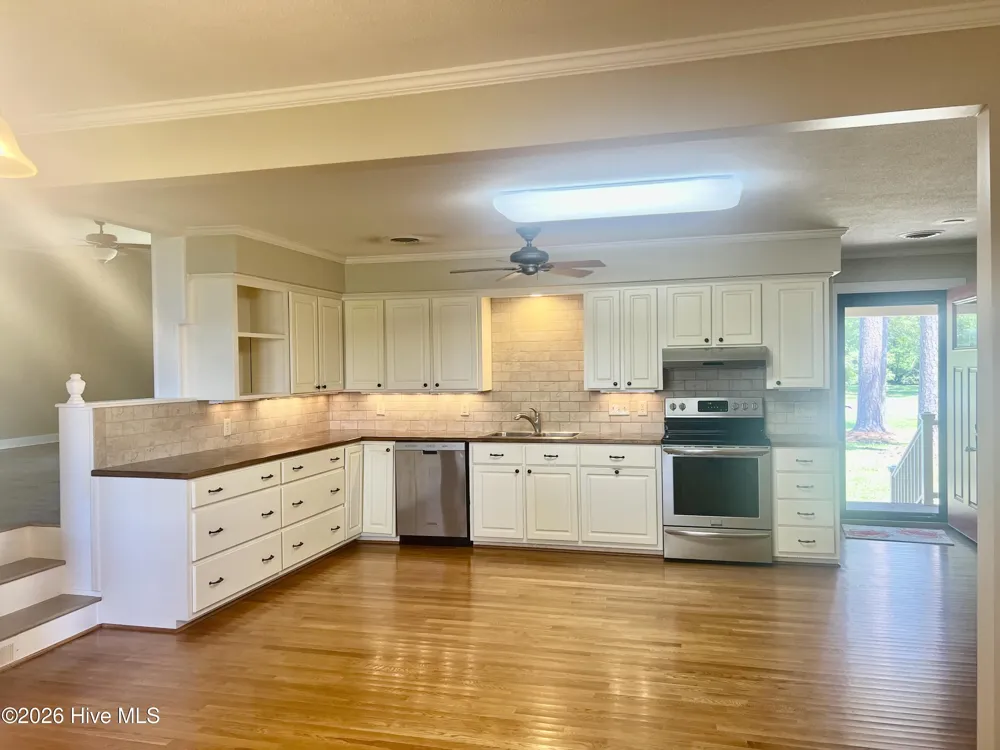 651 Smith Shore Road Belhaven, NC 27810