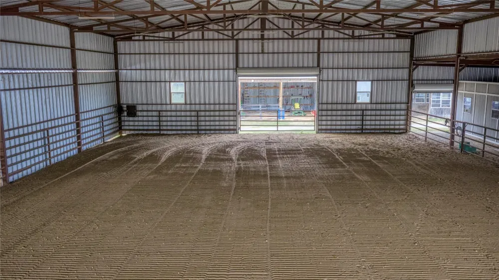 8775 Lone Star Road Washington, TX 77880