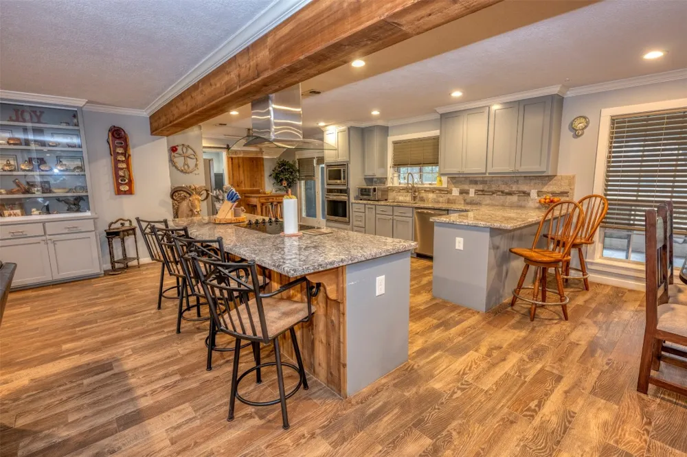8775 Lone Star Road Washington, TX 77880