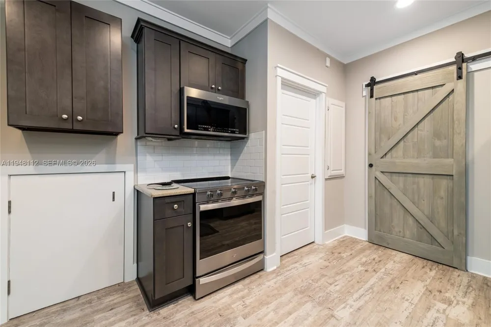 101 11th Street Ocean, Unit 17 Marathon, FL 33050