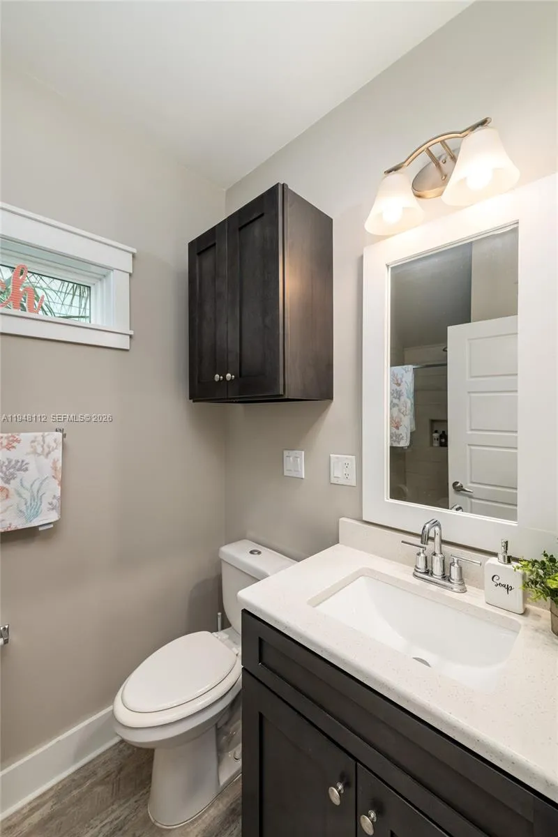 101 11th Street Ocean, Unit 17 Marathon, FL 33050