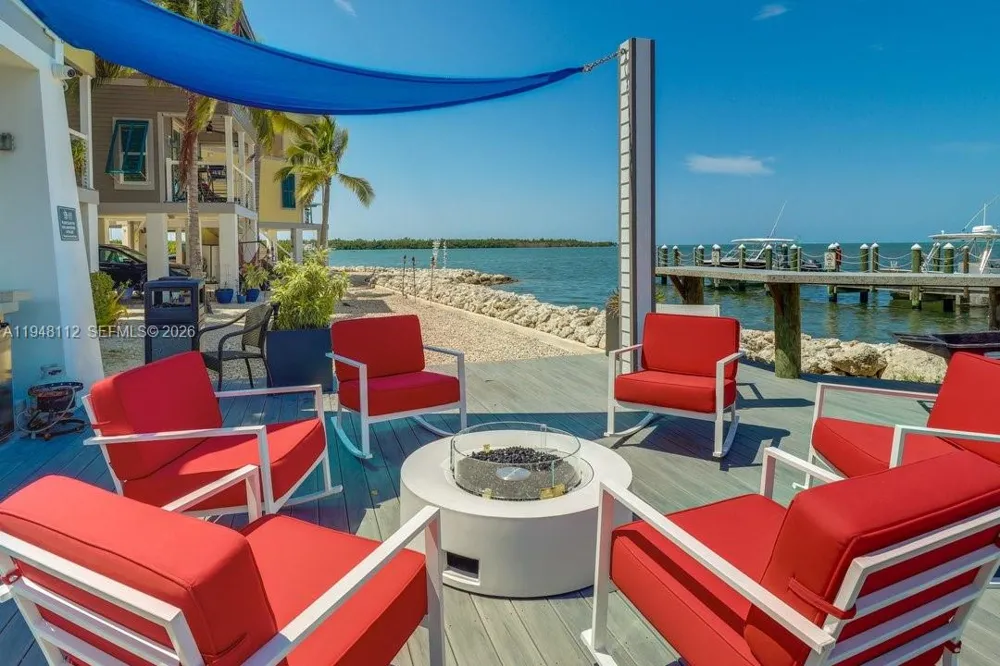 101 11th Street Ocean, Unit 17 Marathon, FL 33050