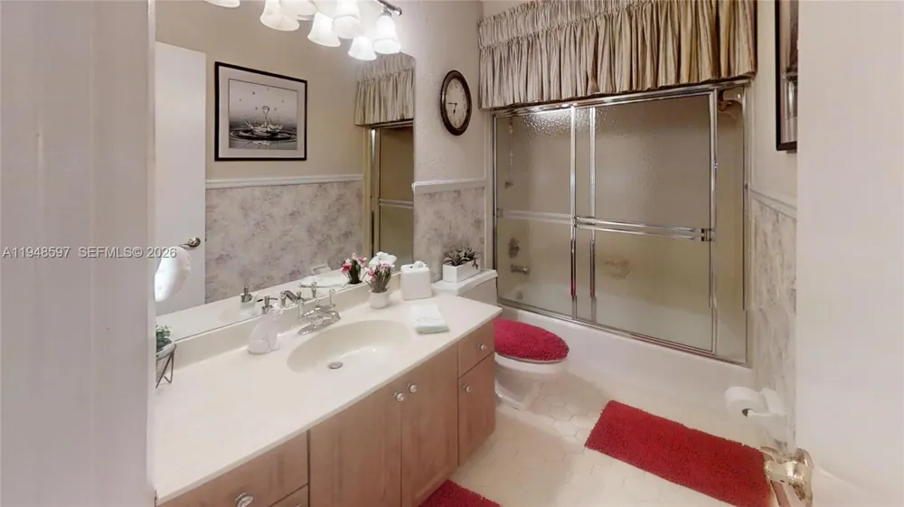 1527 Edgewater Circle Fort Myers, FL 33919