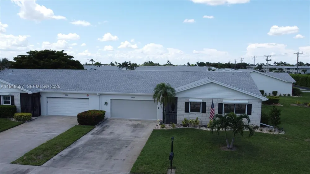 1527 Edgewater Circle Fort Myers, FL 33919