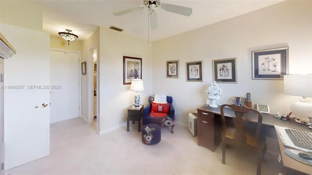 1527 Edgewater Circle Fort Myers, FL 33919