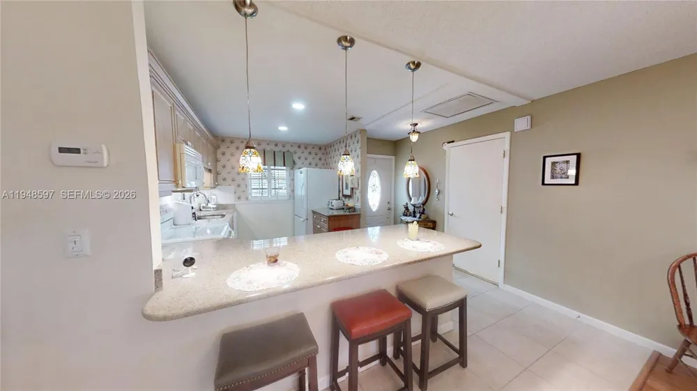 1527 Edgewater Circle Fort Myers, FL 33919