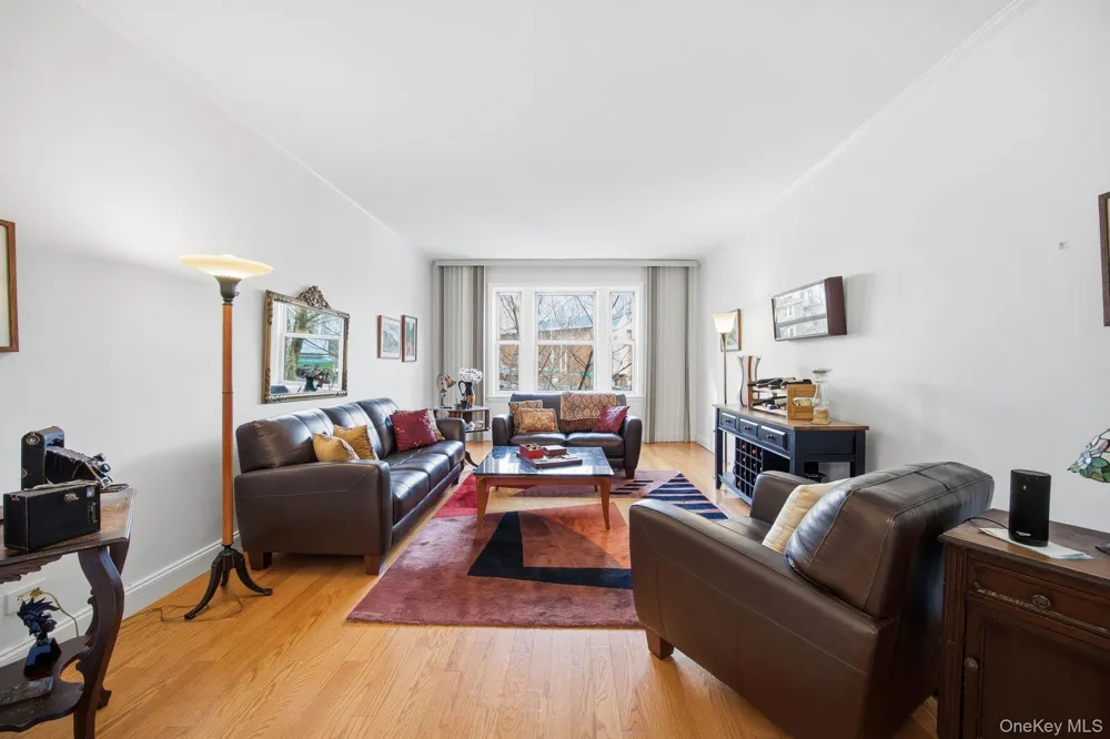 12416 84th Road #2E Kew Gardens, NY 11415