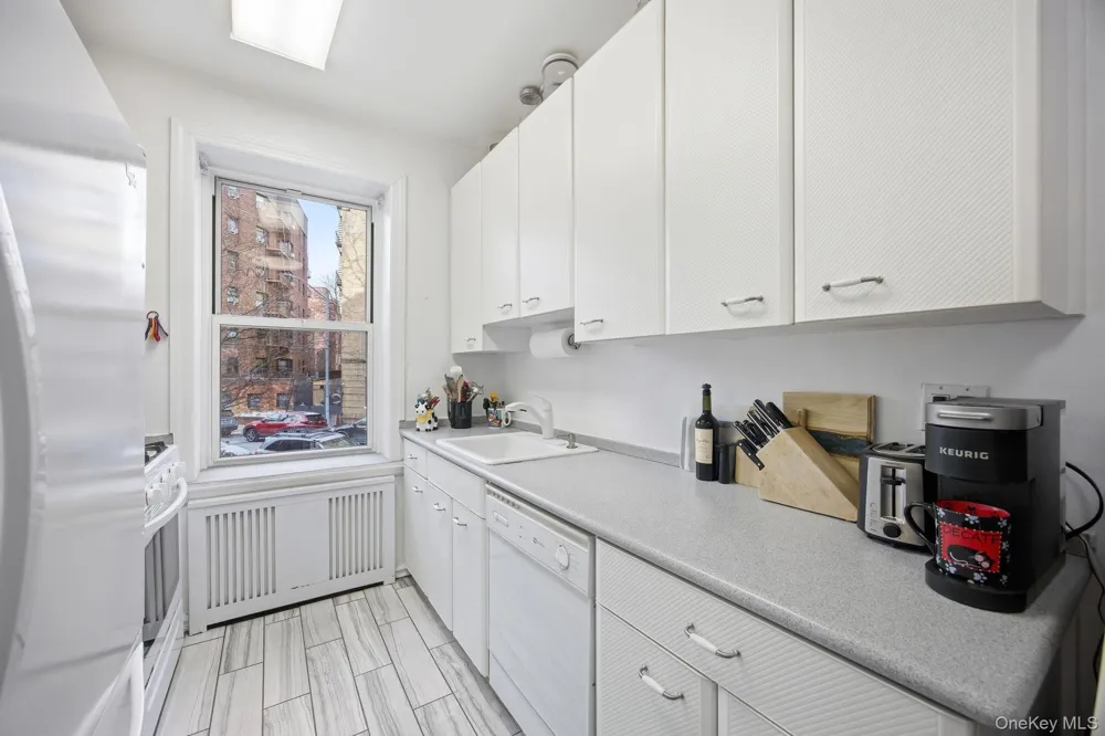 12416 84th Road #2E Kew Gardens, NY 11415