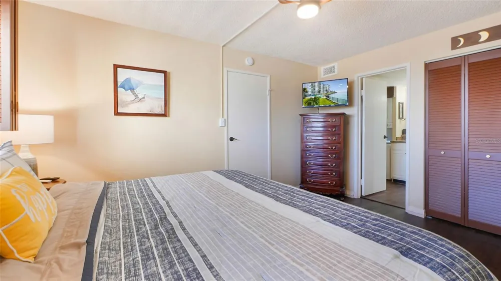 7150 SUNSET #903E St Pete Beach, FL 33706