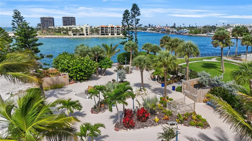 7150 SUNSET #903E St Pete Beach, FL 33706