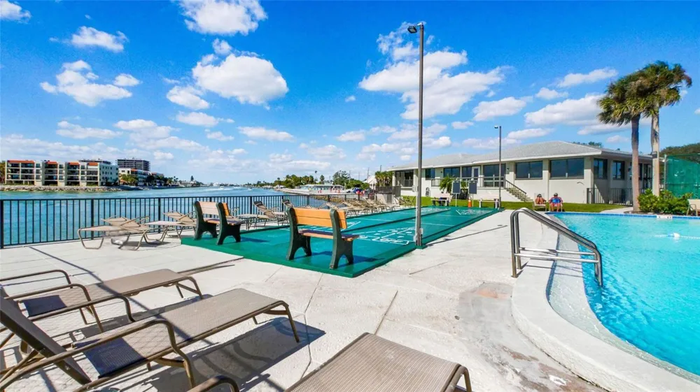 7150 SUNSET #903E St Pete Beach, FL 33706