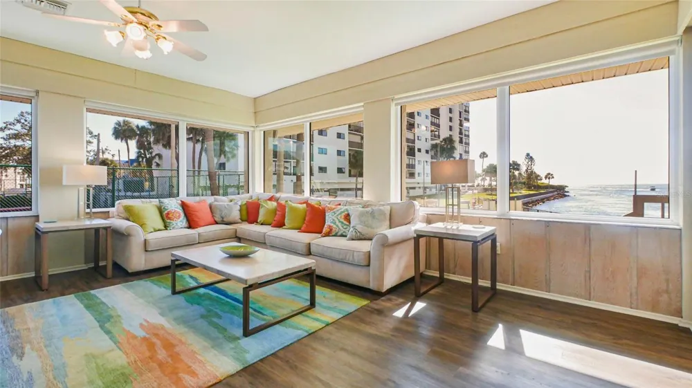 7150 SUNSET #903E St Pete Beach, FL 33706